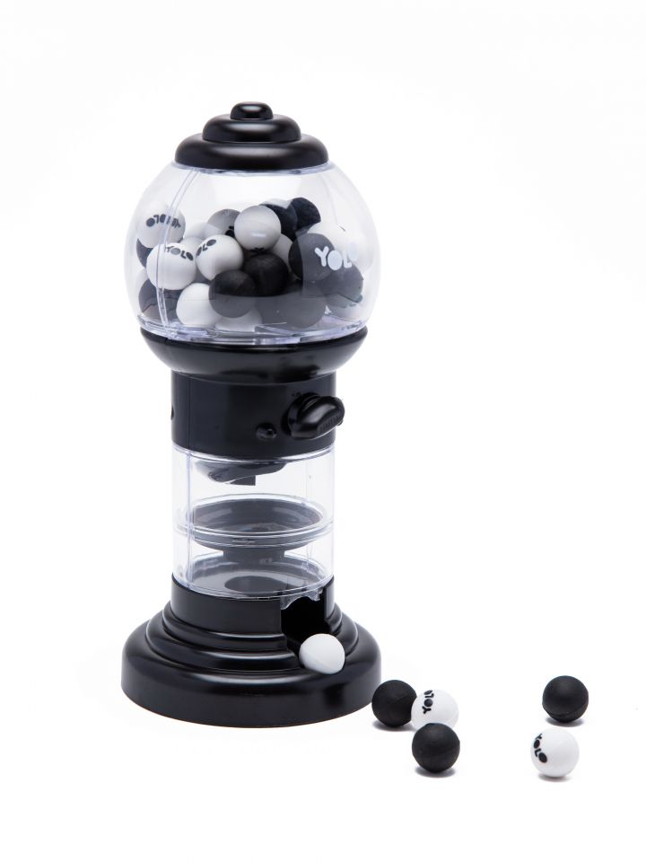 מכונת מחקים - שחור