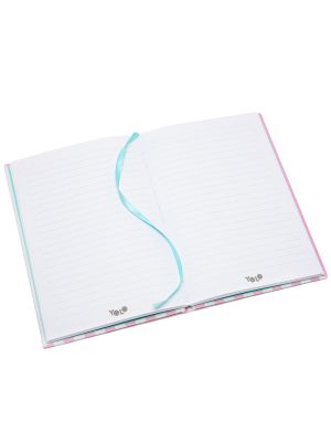 מחברת טניס קלאב